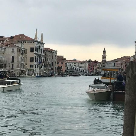 Palazzo Grassi And Accademia Bridge Superb House Daire Venedik Dış mekan fotoğraf